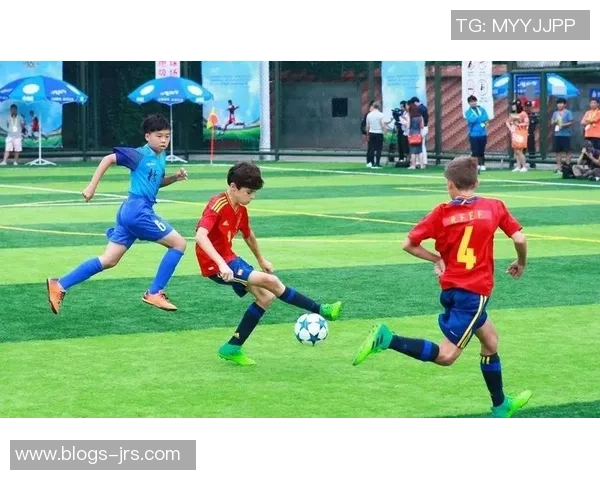 18号伊朗与日本足球对决比分揭晓精彩瞬间回顾与分析 18号伊朗与日本足球对决比分揭晓精彩瞬间回顾与分析