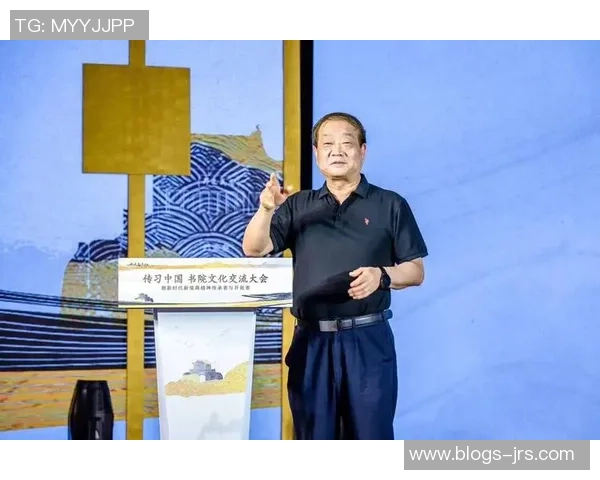 徐昕的艺术之旅：从传统文化到现代创作的探索与反思