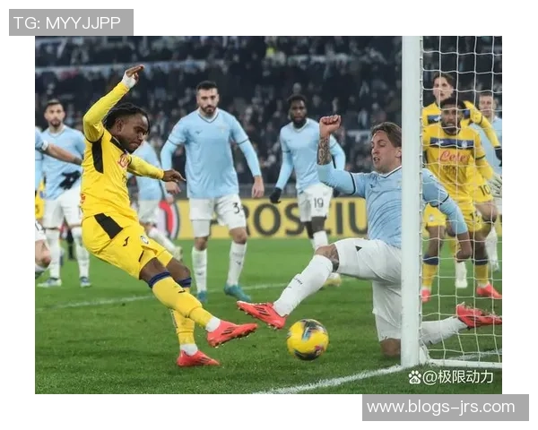 弗雷堡主场迎战多特蒙德双方争夺关键三分的激烈对决 弗雷堡主场迎战多特蒙德双方争夺关键三分的激烈对决